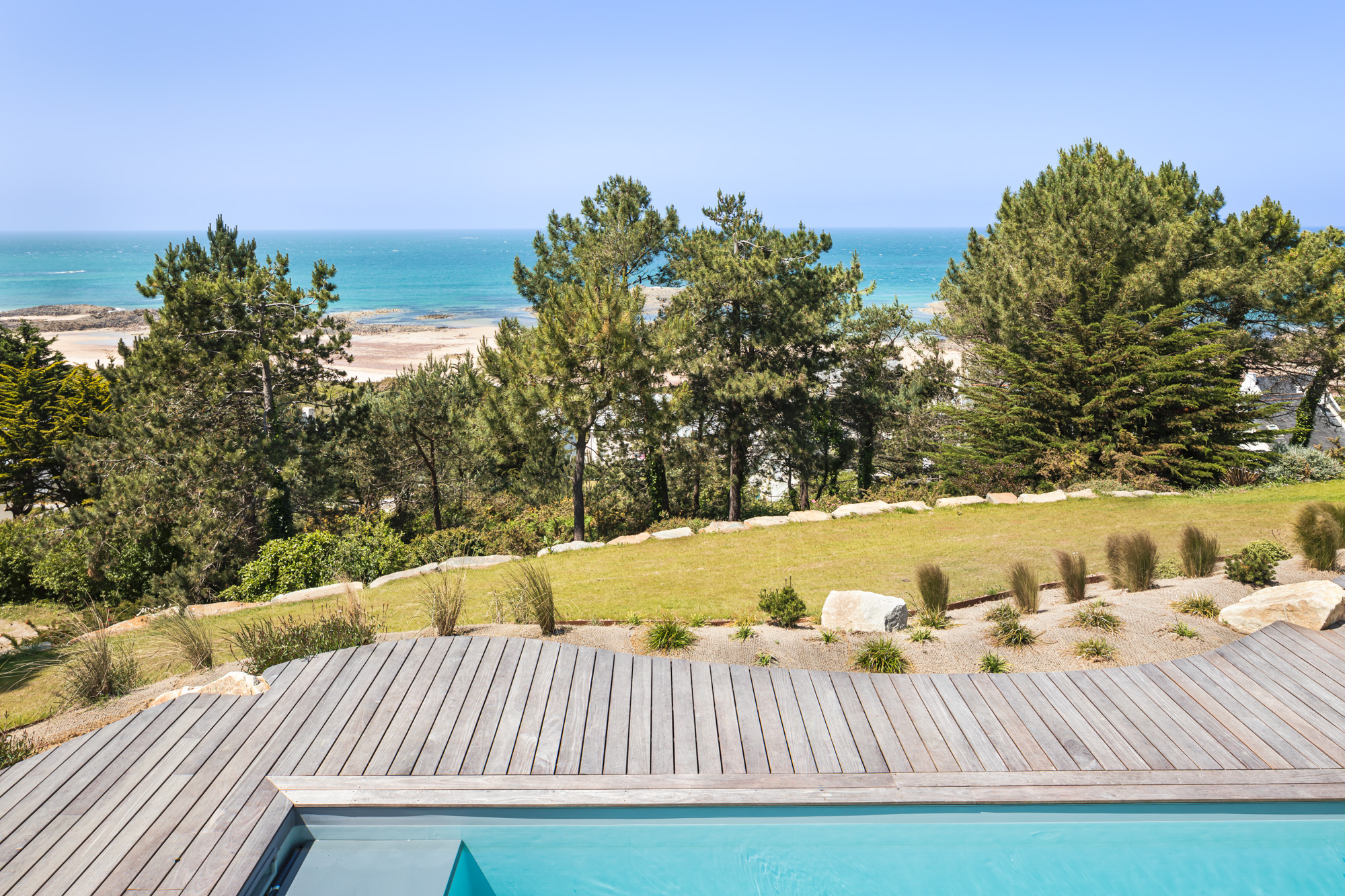 piscine_exterieure_erquy_nymfeo_amenagement_sagorypaysage_2