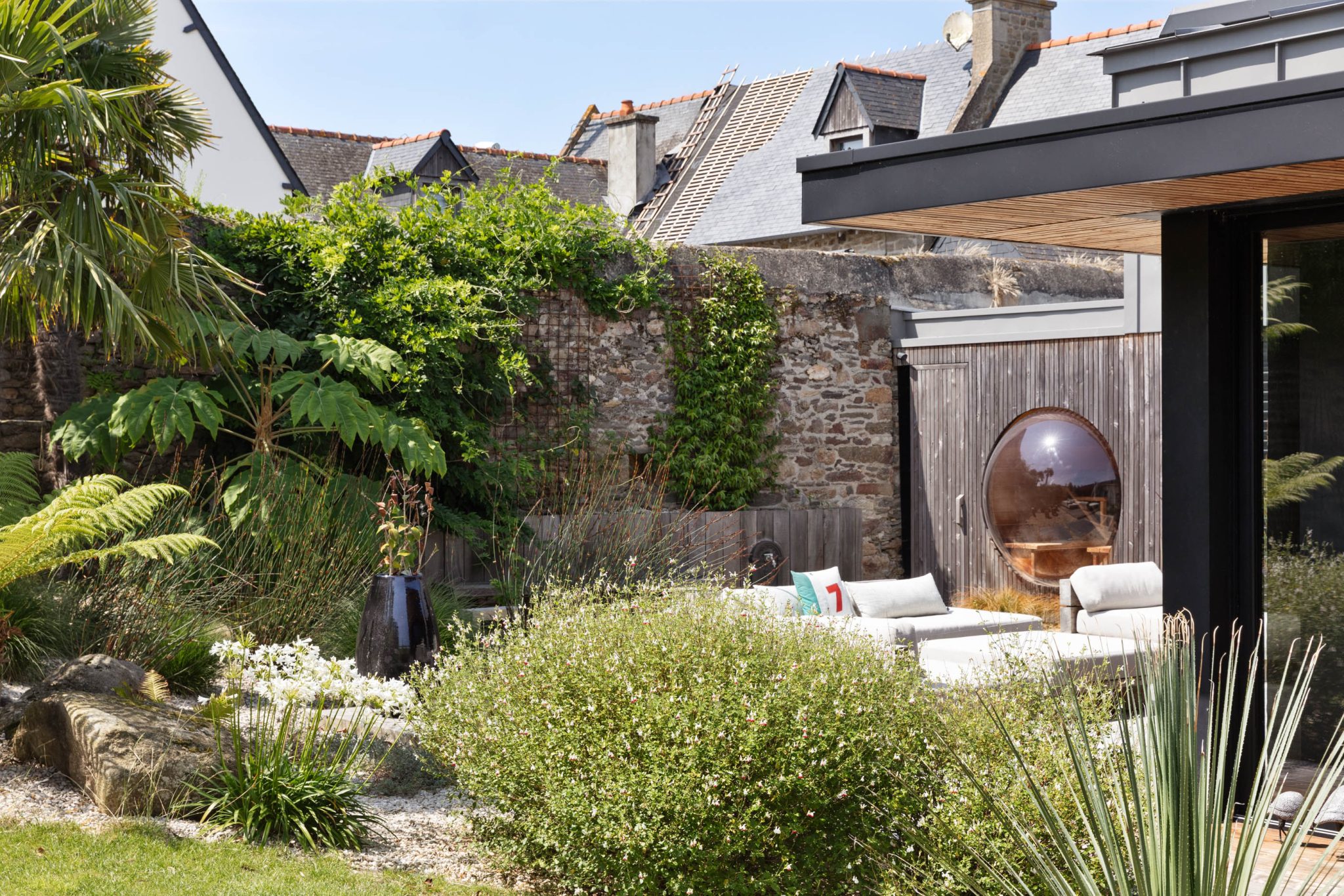 chantier_saintmalo_sauna_vision_amenagement_paysage_nymfeo_sagory