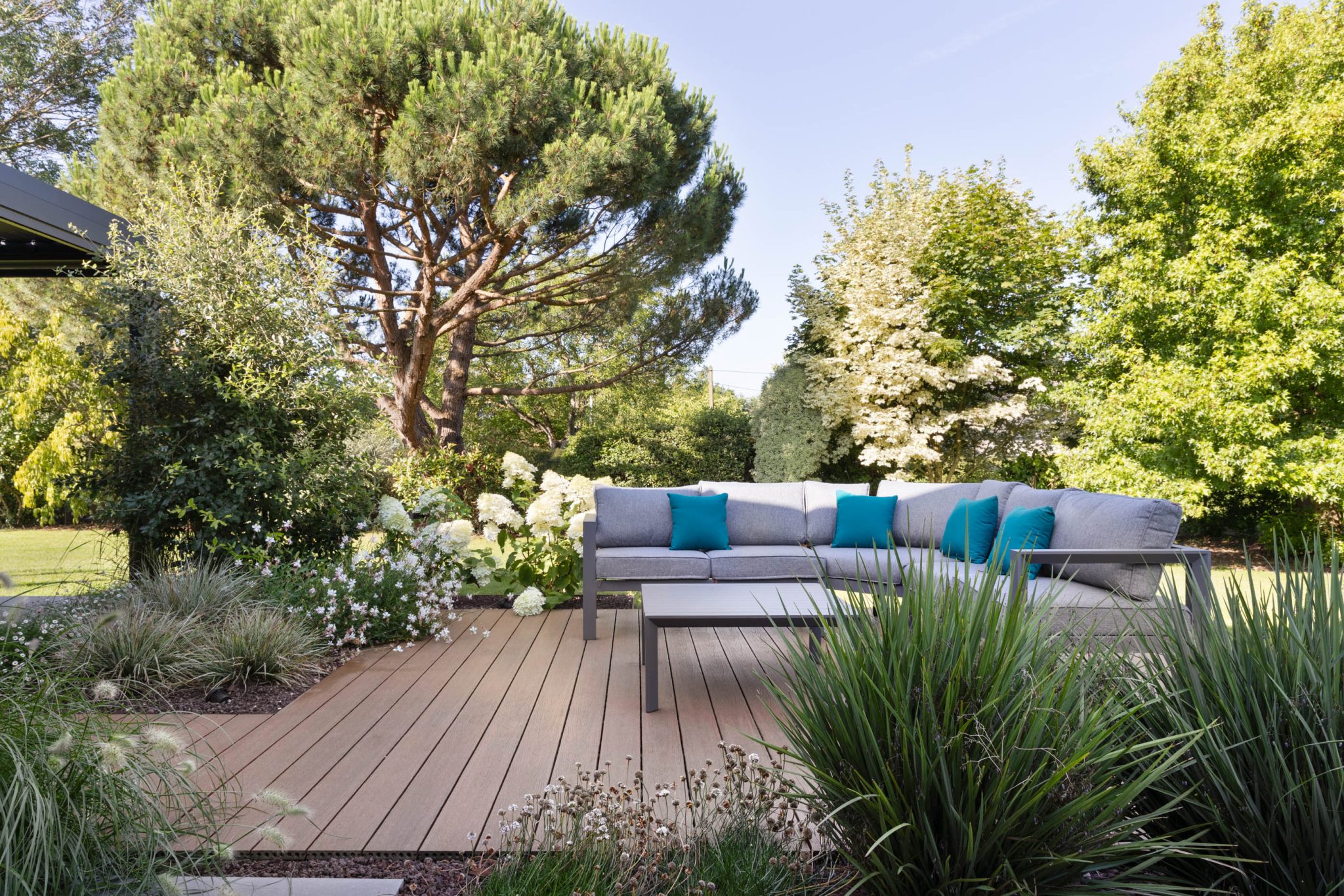 chantier_spa_pleneejugon_exterieur_pergola_amenagement_sagorypaysage